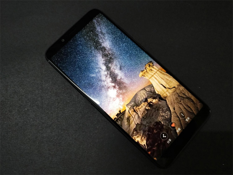 精彩总是断电?没关系,努比亚V18给你解决方案