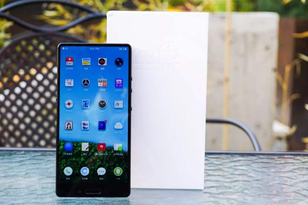 谁说便宜没好货,坚果3这点上比iPhone X还厉害