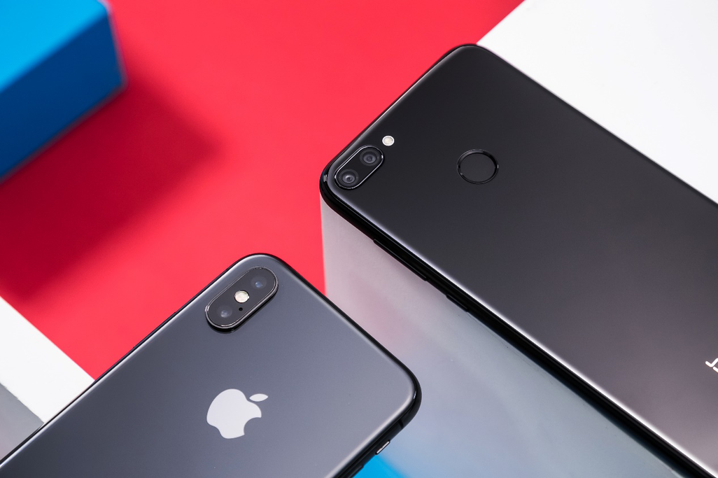 划算的刘海屏手机,千元iPhone X告诉你什么是
