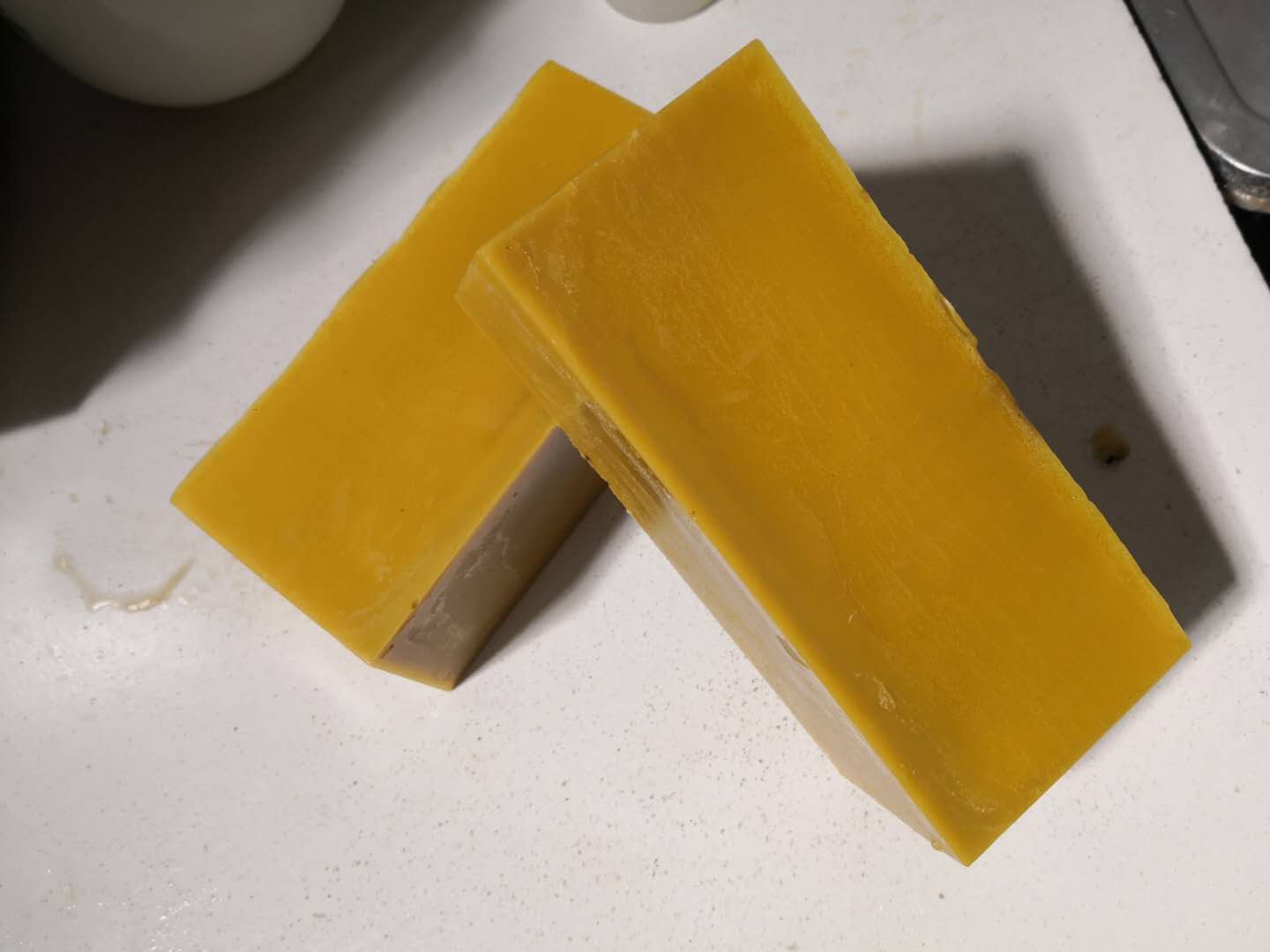 诱蜂神器   纯中蜂蜡 58.8两斤包邮