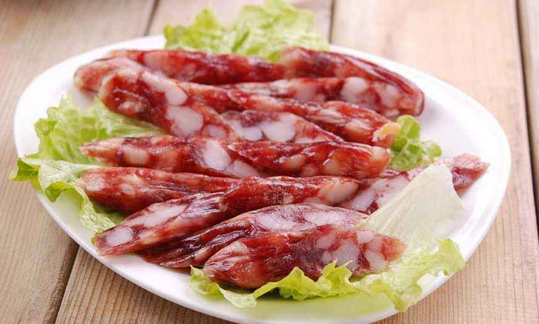 晒干的自制香肠要这样保存才好