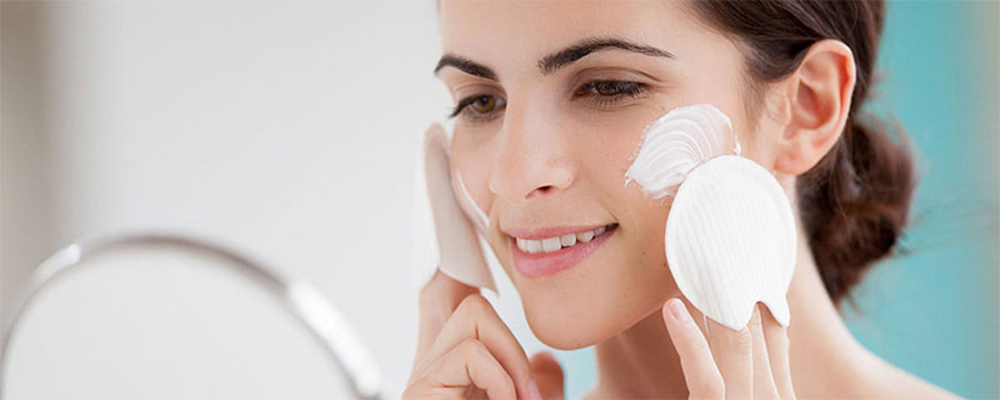 为什么使用防晒霜会搓泥,连防晒霜都不会擦说