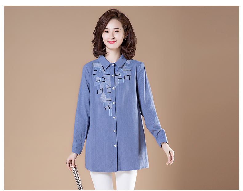 今年流行一女装叫娃娃衫,不薄不厚,开春穿大