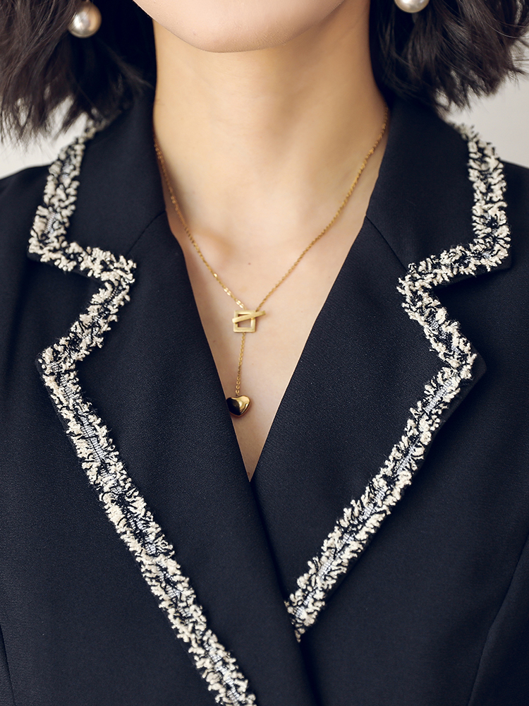 激动死了!刚上架的连衣裙,带来一年的好运,气质