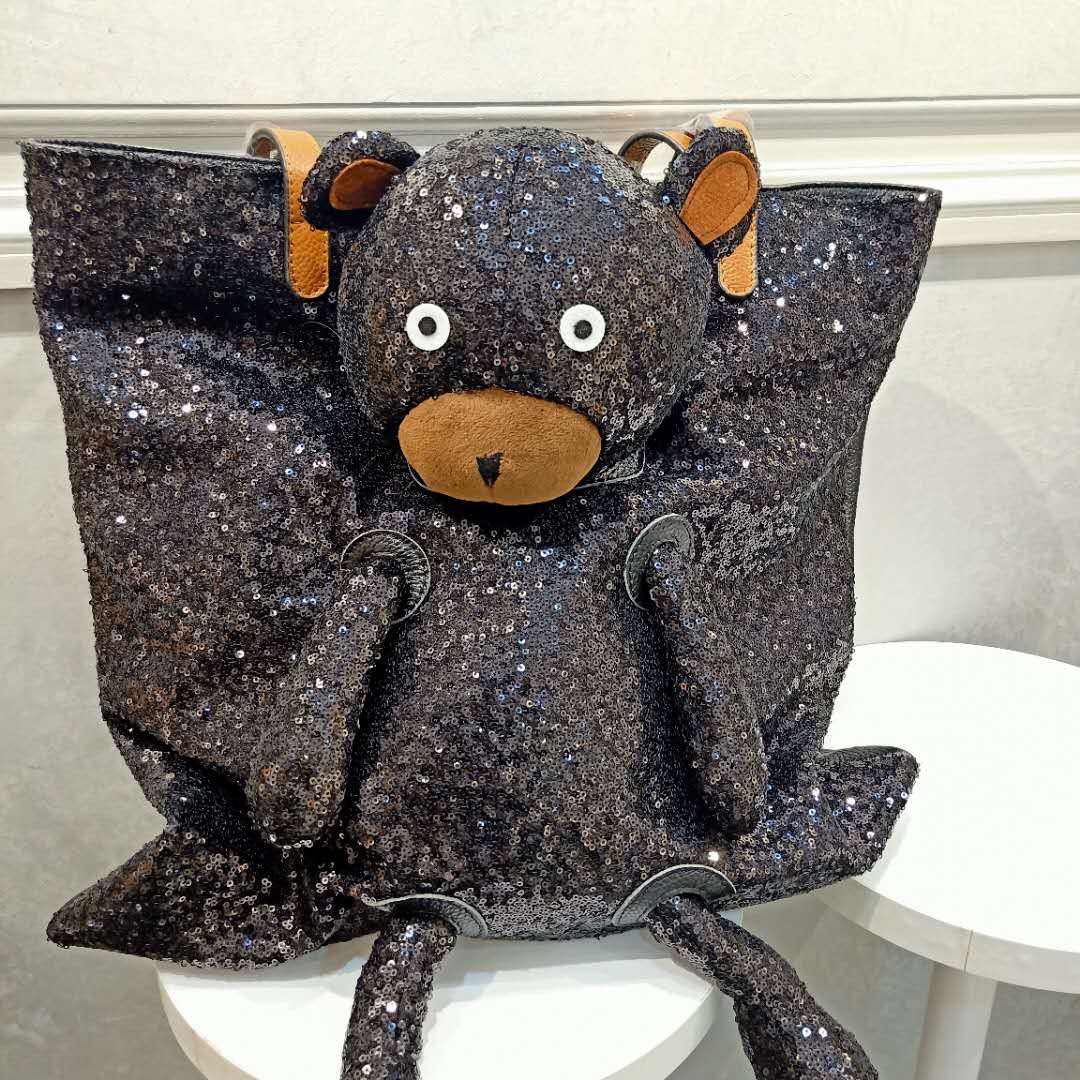 奶油熊箱包服饰