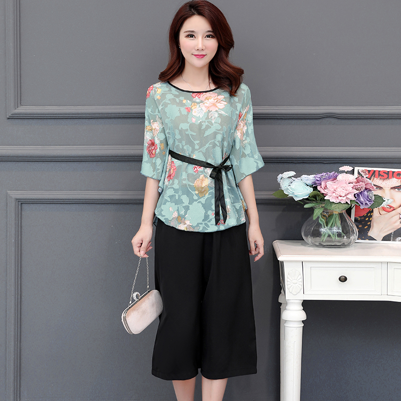 端午节将至,这些大码鲜色套装,五十岁女人穿最